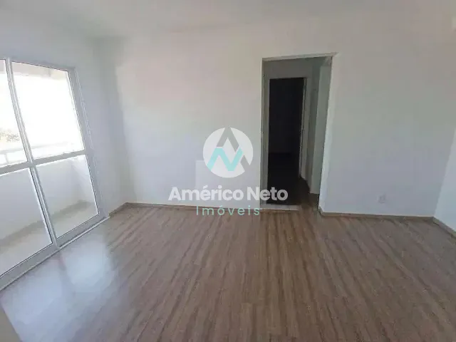 Apartamento 2 quartos e 1 banheiro, para alugar, no bairro Vila Palmares em Santo André