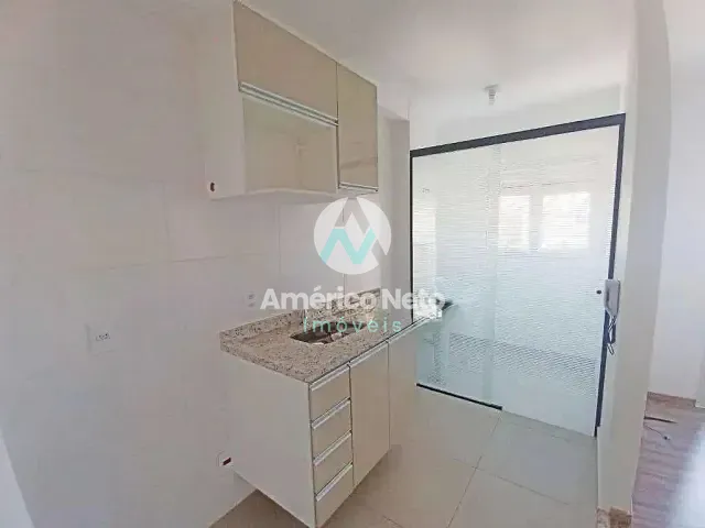 Apartamento 2 quartos e 1 banheiro, para alugar, no bairro Vila Palmares em Santo André