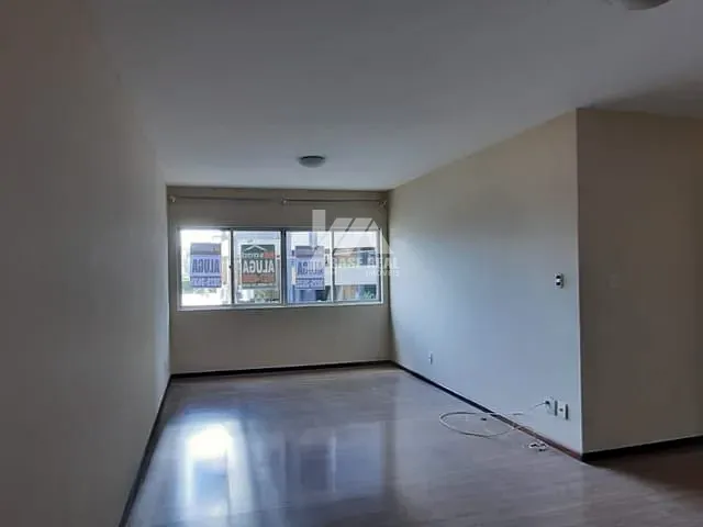 Apartamento com 136m² 3 quartos e 1 banheiro, à venda, no bairro Centro em Ponta Grossa