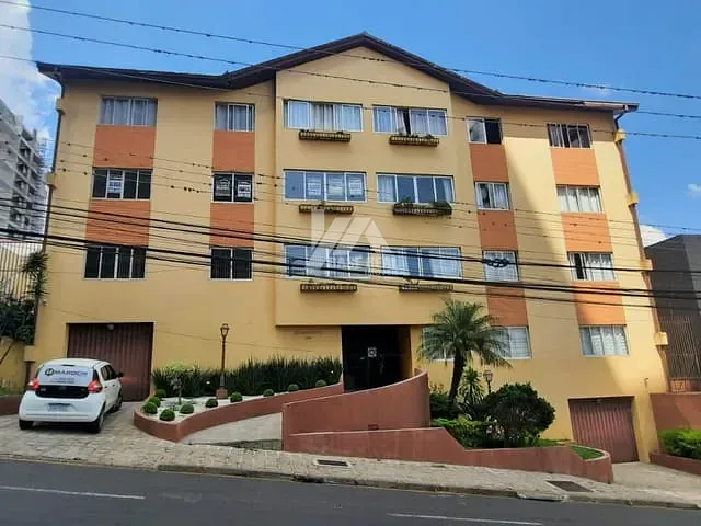 Apartamento com 136m² 3 quartos e 1 banheiro, à venda, no bairro Centro em Ponta Grossa