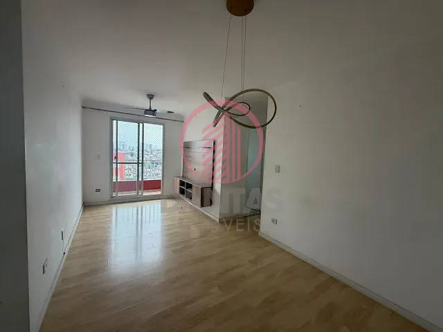 Apartamento 2 quartos e 1 banheiro, para alugar, no bairro Bussocaba em Osasco
