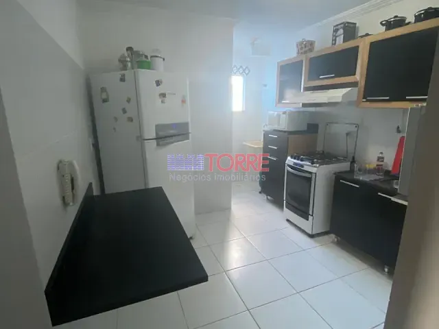 Apartamento 2 quartos e 2 banheiros, para alugar, no bairro Nossa Senhora da Vitória em Ilhéus
