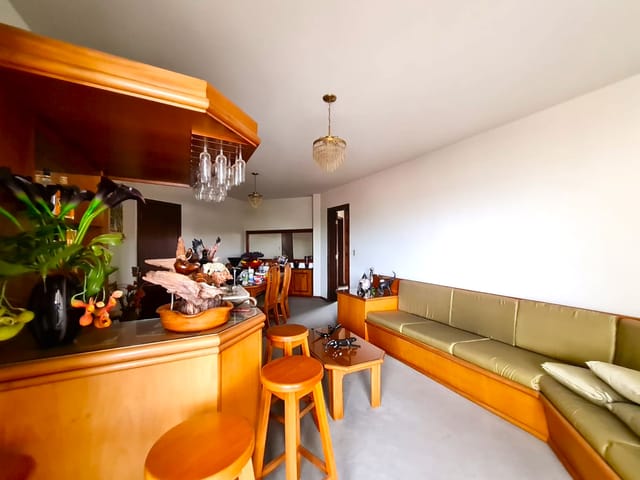 Apartamento com 209m² 3 quartos e 3 banheiros, à venda, no bairro Centro em Ponta Grossa