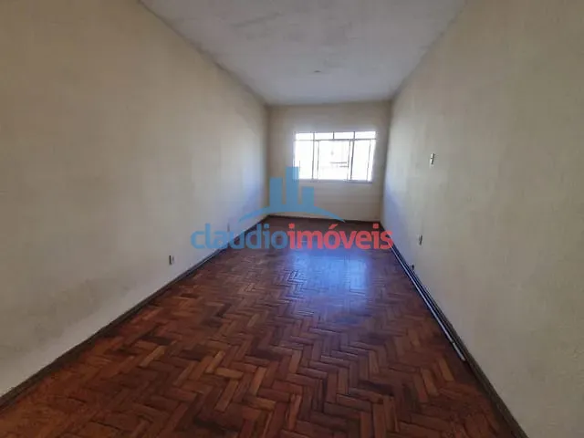 Apartamento 2 quartos e 1 banheiro, à venda, no bairro Centro em Barra Mansa