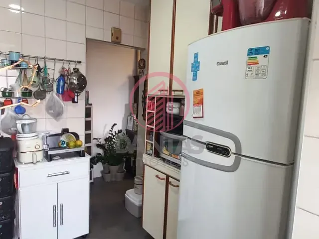 Apartamento 2 quartos e 1 banheiro, à venda, no bairro Umuarama em Osasco