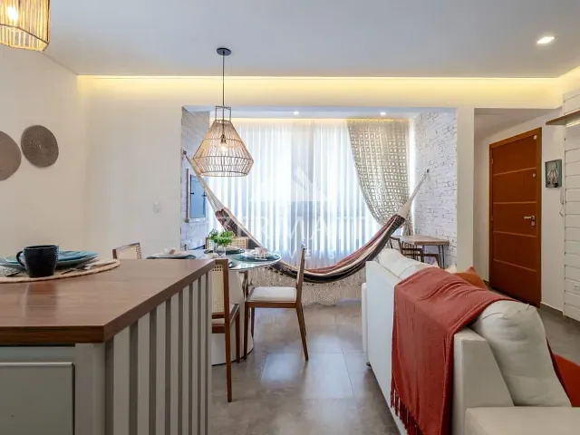 Apartamento com 100m² 2 quartos e 2 banheiros, à venda, no bairro Itacolomi em Balneário Piçarras