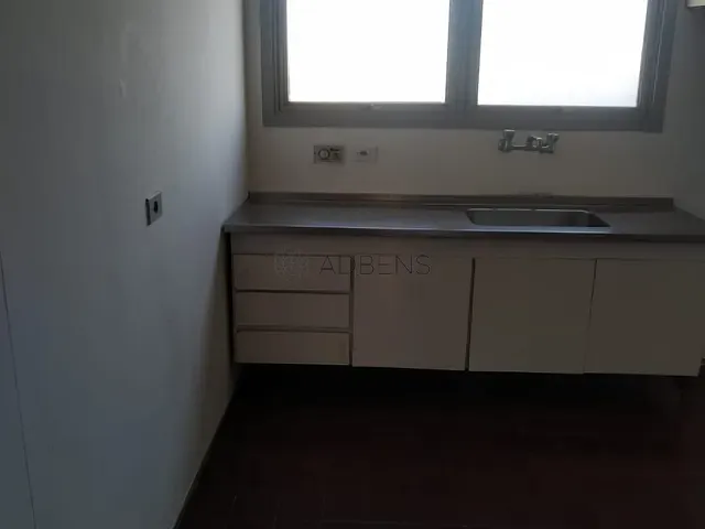 Apartamento 2 quartos e 2 banheiros, para alugar, no bairro Itaim Bibi em São Paulo