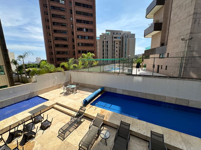 Apartamento com 462m² 4 quartos e 6 banheiros, à venda, no bairro Serra em Não informado