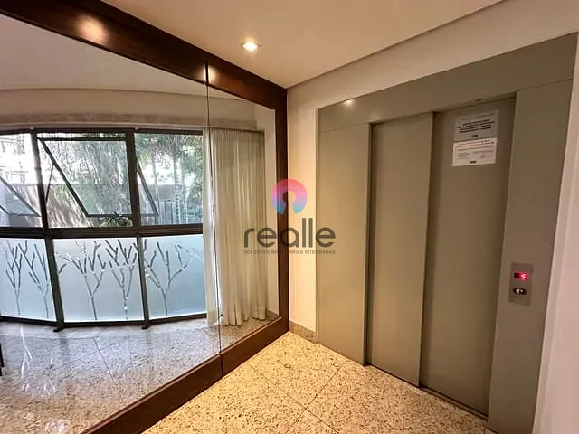 Apartamento com 462m² 4 quartos e 6 banheiros, à venda, no bairro Serra em Não informado