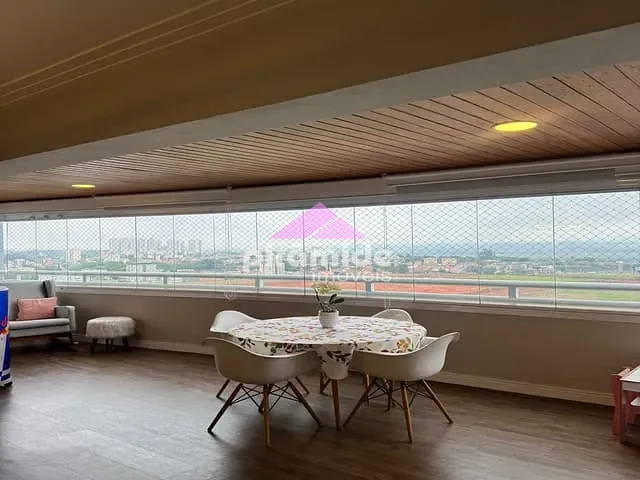 Apartamento 3 quartos e 1 banheiro, à venda, no bairro Jardim Aquárius em São José dos Campos