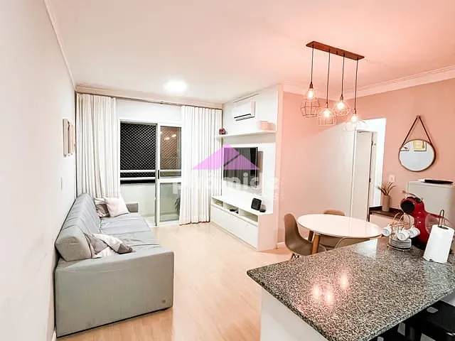 Apartamento 3 quartos e 2 banheiros, à venda, no bairro Jardim Aquárius em São José dos Campos