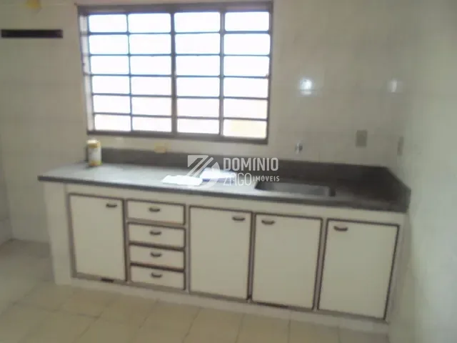 Apartamento 3 quartos e 1 banheiro, à venda, no bairro Santa Maria em Uberaba