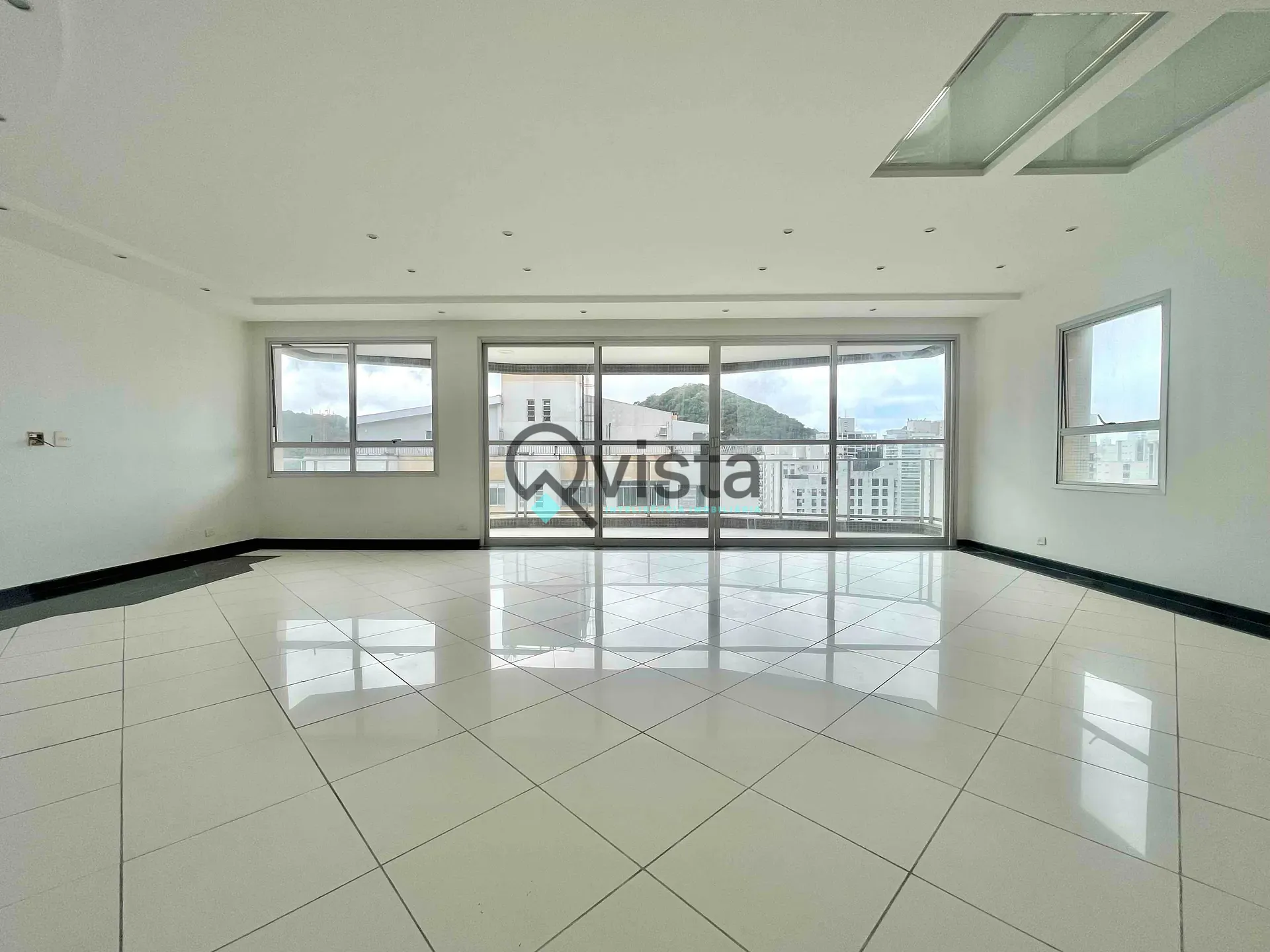 Apartamento, 5 quartos, 230 m² - Foto 1