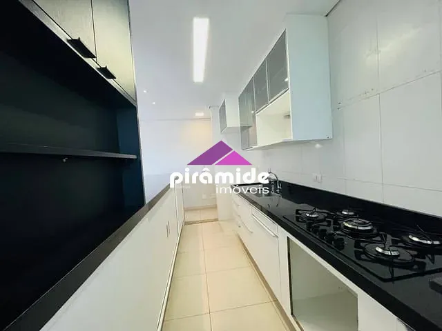 Apartamento 3 quartos e 2 banheiros, à venda, no bairro Centro em Caraguatatuba