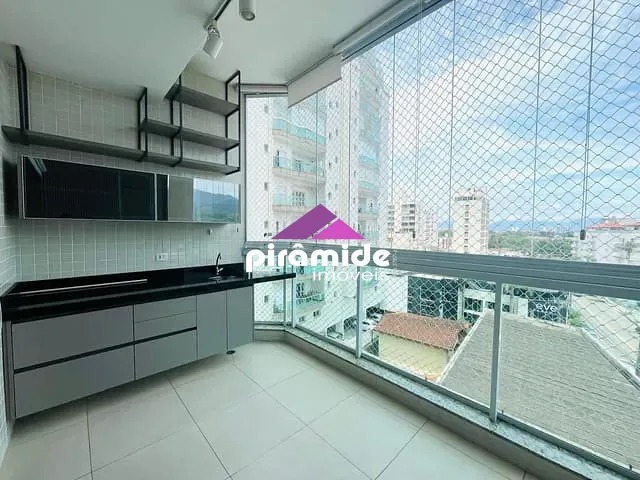 Apartamento 3 quartos e 2 banheiros, à venda, no bairro Centro em Caraguatatuba