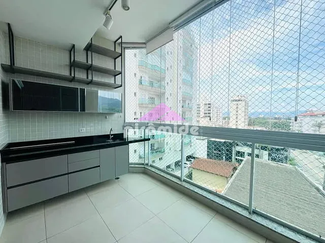 Apartamento 3 quartos e 2 banheiros, à venda ou para alugar, no bairro Centro em Caraguatatuba