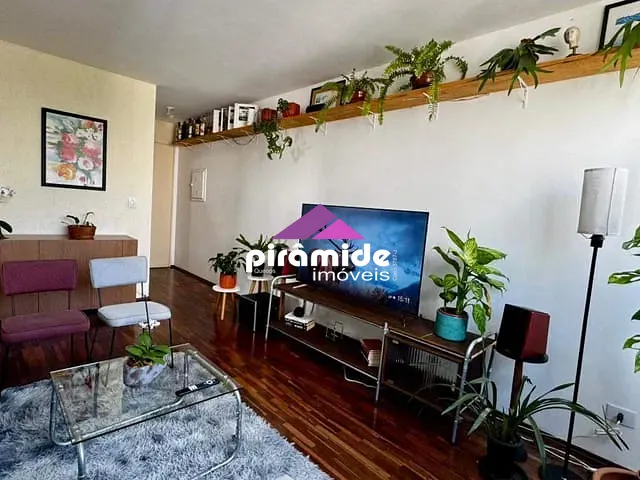 Apartamento 2 quartos e 1 banheiro, à venda, no bairro Vila Adyana em São José dos Campos