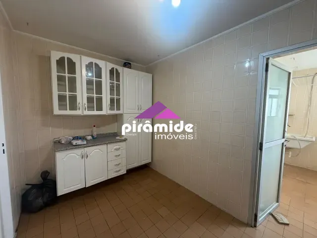 Apartamento 2 quartos e 1 banheiro, à venda, no bairro Vila Adyana em São José dos Campos