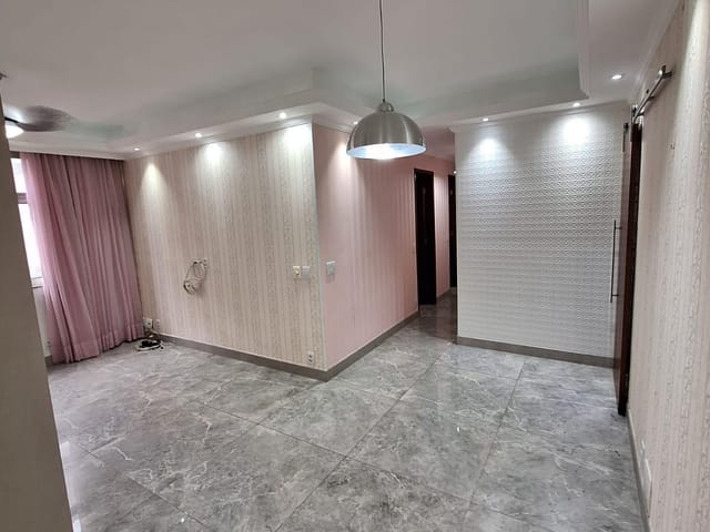 Foto do Apartamento - IMPERDÍVEL...R. LOPES TROVÃO PRX PRAIA (2 QUARTOS SUITE GARAGEM) | ABIDON NAZARETH IMÓVEIS