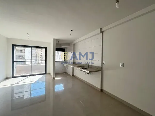 Apartamento 3 quartos e 2 banheiros, à venda, no bairro Setor Bueno em Goiânia