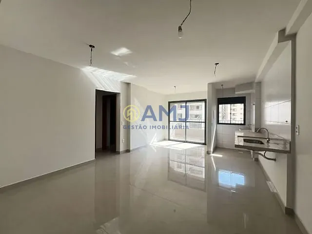Apartamento 3 quartos e 2 banheiros, à venda, no bairro Setor Bueno em Goiânia