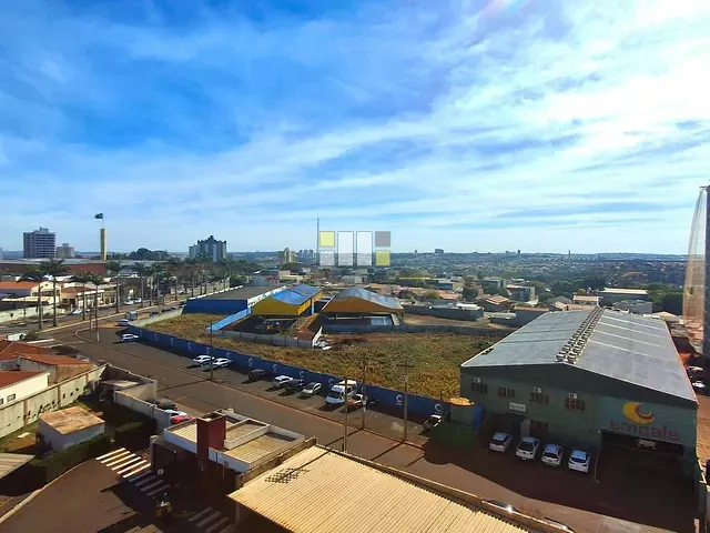 Apartamento 3 quartos e 2 banheiros, à venda, no bairro Parque Emília em Sumaré