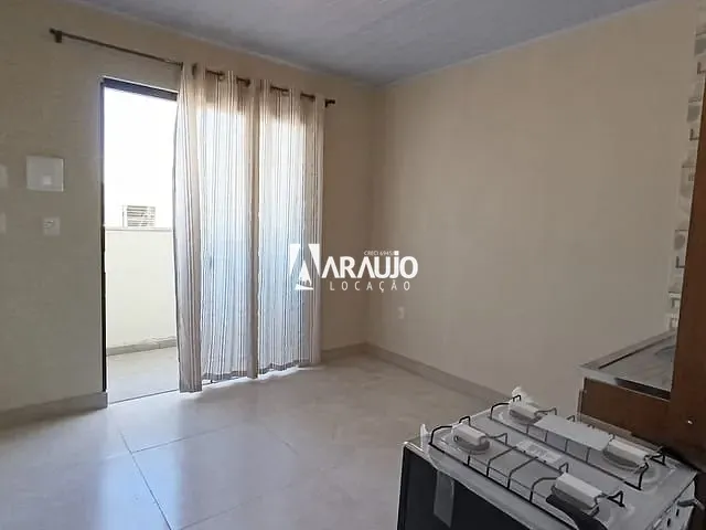 Apartamento 1 quarto e 1 banheiro, para alugar, no bairro Murta em Itajaí