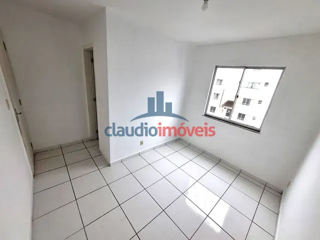 Apartamento 2 quartos e 2 banheiros, para alugar, no bairro Roma em Volta Redonda