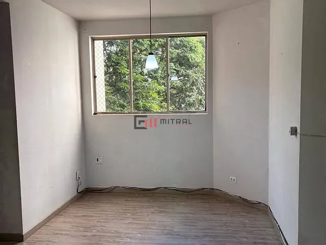 Apartamento 3 quartos e 2 banheiros, à venda, no bairro Cláudia em Londrina