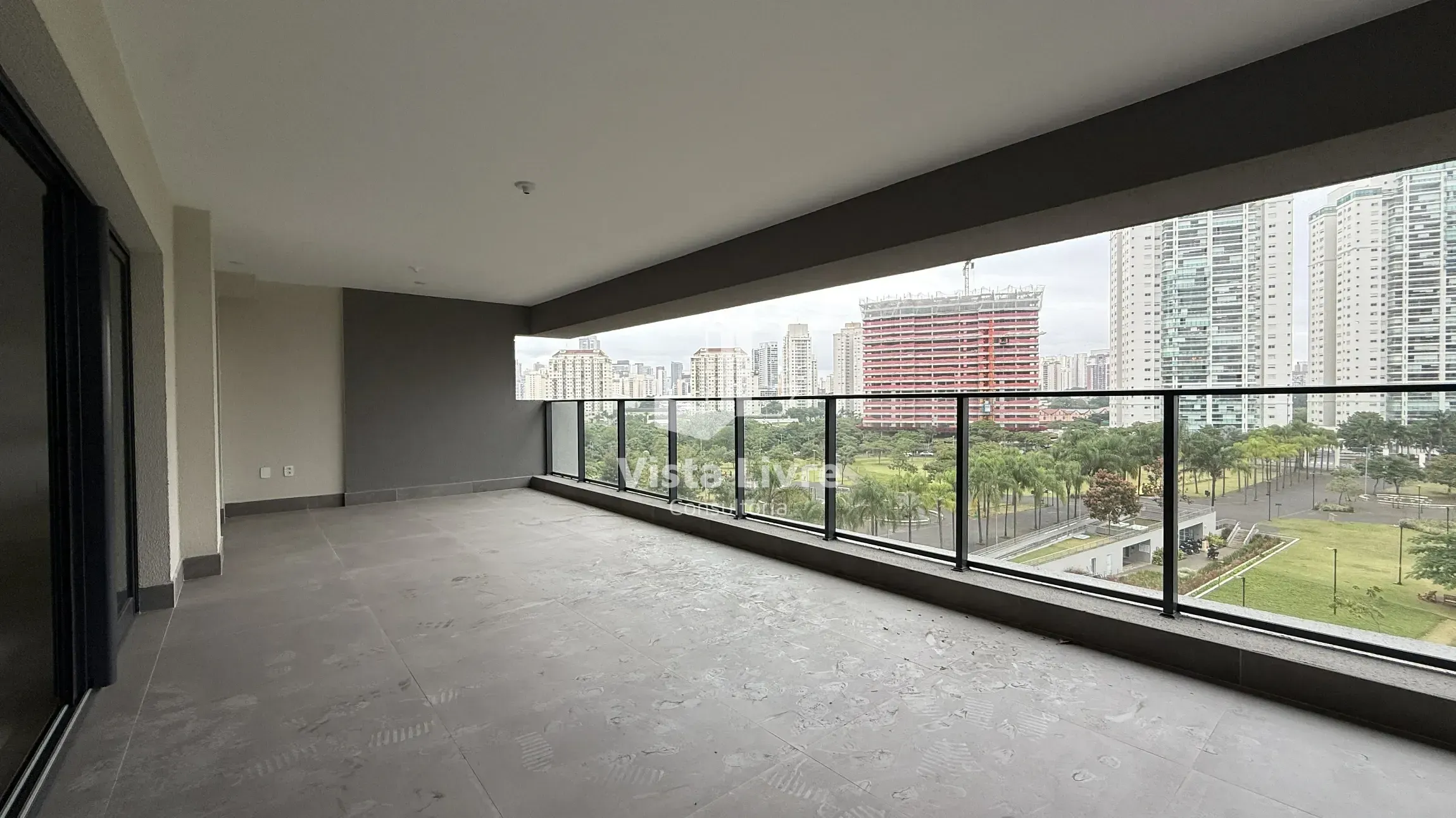 Apartamento, 3 quartos, 188 m² - Foto 2