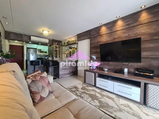 Apartamento 3 quartos e 3 banheiros, à venda, no bairro Parque Industrial em São José dos Campos