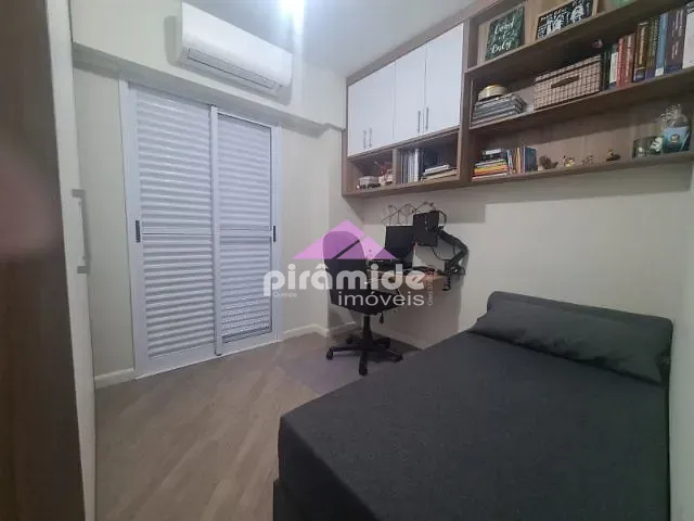 Apartamento 3 quartos e 3 banheiros, à venda, no bairro Parque Industrial em São José dos Campos