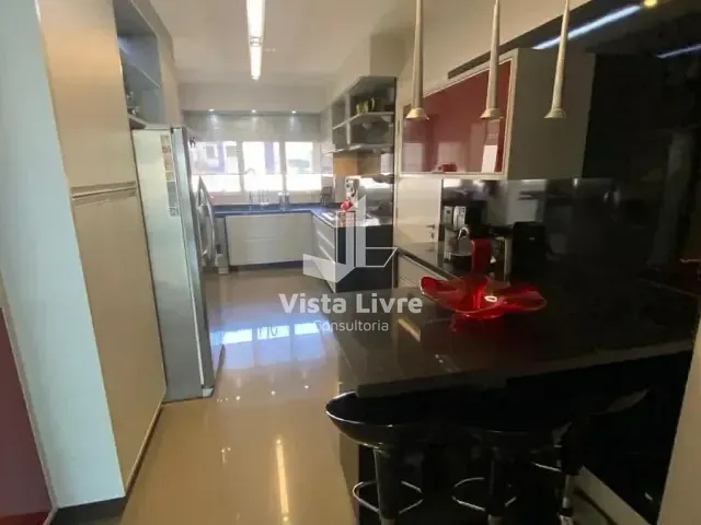 Apartamento com 206m² 3 quartos e 4 banheiros, à venda, no bairro Vila Romana em São Paulo