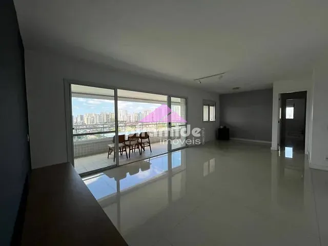 Apartamento com 147m² 3 quartos e 5 banheiros, à venda, no bairro Vila Ema em São José dos Campos