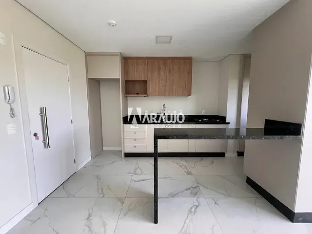 Apartamento 2 quartos e 1 banheiro, para alugar, no bairro Ressacada em Itajaí