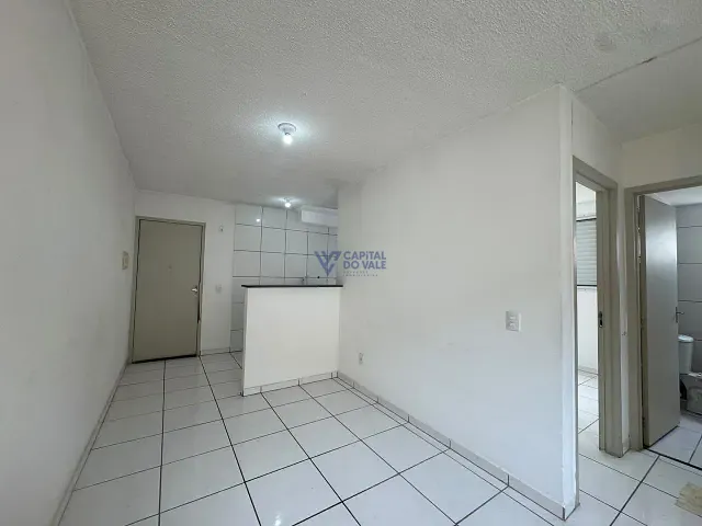 Apartamento 2 quartos e 1 banheiro, à venda, no bairro Jardim das Indústrias em São José dos Campos