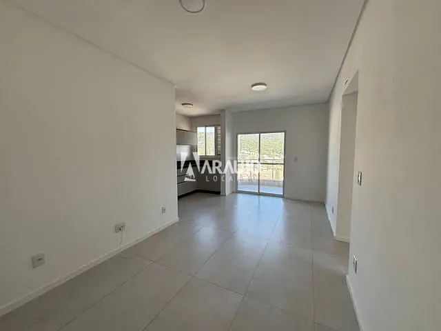 Apartamento 2 quartos e 1 banheiro, para alugar, no bairro Fazendinha em Itajaí