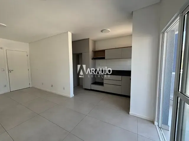 Apartamento 2 quartos e 1 banheiro, para alugar, no bairro Fazendinha em Itajaí