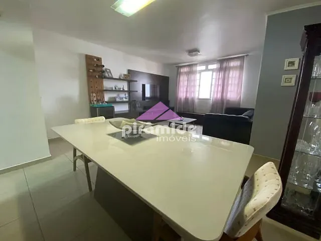 Apartamento 3 quartos e 3 banheiros, à venda, no bairro Vila Adyana em São José dos Campos