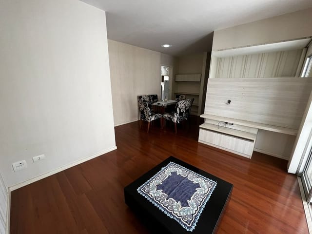Foto do Apartamento - ROSA DOS VENTOS - Apartamento com 3 dormitórios para alugar, 80 m² por R$ 2.500/mês - Gleba Palhano - Londrina/PR | Human Imóveis