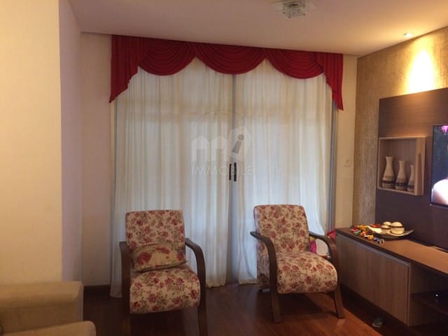 Apartamento à venda, no bairro Bingen em Petrópolis