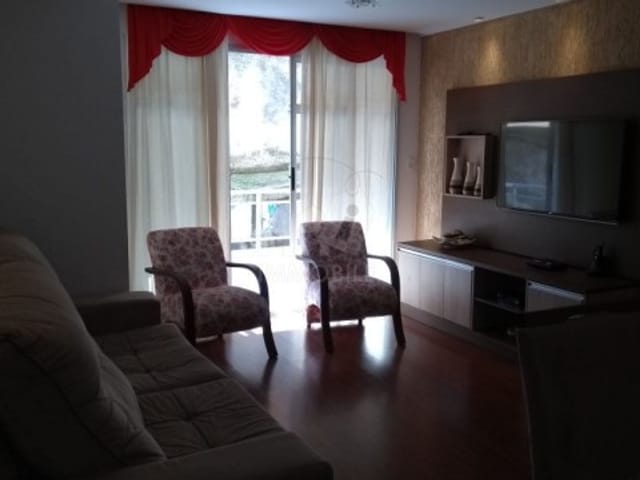 Apartamento à venda, no bairro Bingen em Petrópolis
