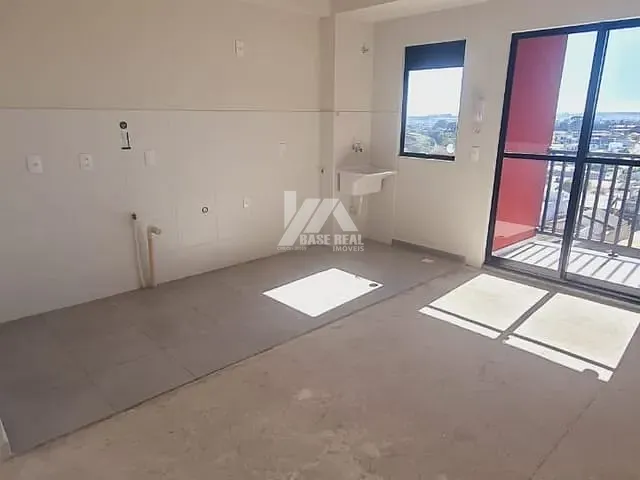 Apartamento 2 quartos e 1 banheiro, à venda, no bairro Batel em Guarapuava