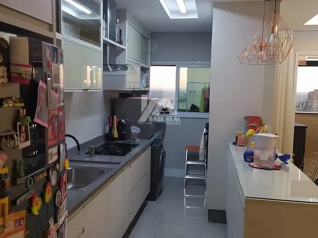 Apartamento 3 quartos e 2 banheiros, à venda, no bairro Centro em Ponta Grossa