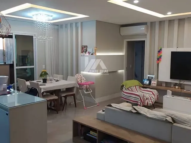 Apartamento 3 quartos e 2 banheiros, à venda, no bairro Centro em Ponta Grossa