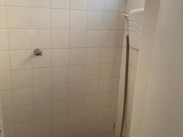 Apartamento 2 quartos e 1 banheiro, para alugar, no bairro Centro em Campos dos Goytacazes