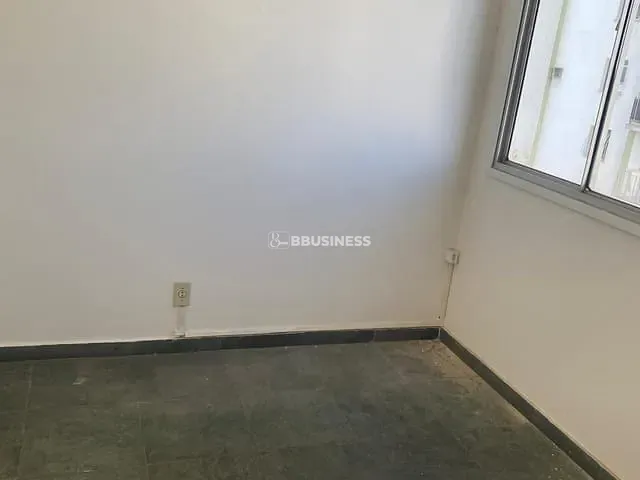 Apartamento 2 quartos e 1 banheiro, para alugar, no bairro Centro em Campos dos Goytacazes