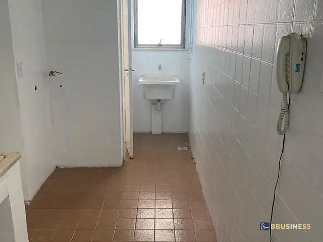 Apartamento 2 quartos e 1 banheiro, para alugar, no bairro Centro em Campos dos Goytacazes