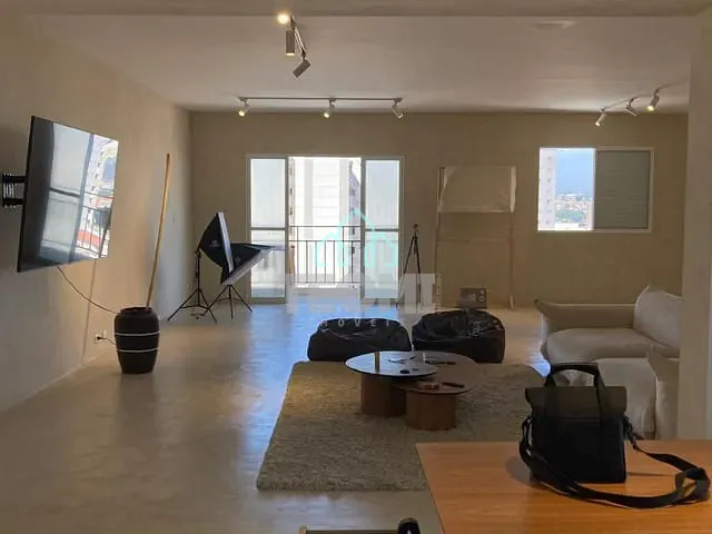 Apartamento 2 quartos e 1 banheiro, à venda, no bairro Centro em Taubaté