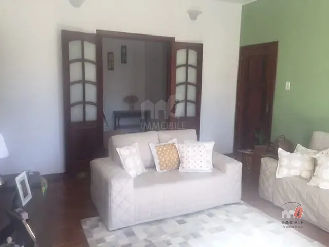 Apartamento à venda, no bairro Quitandinha em Petrópolis